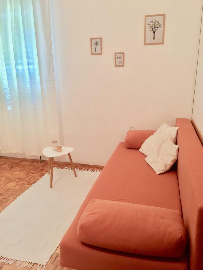 נין Apartmani Bosiljka מראה חיצוני תמונה